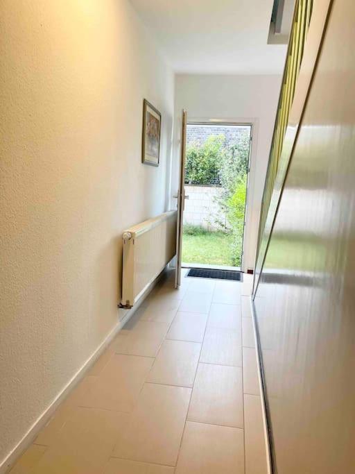 Duesseldorf Messe And Airport, 2-Bedroom Apartment With Kitchen And Garden ดุยส์บูร์ก ภายนอก รูปภาพ